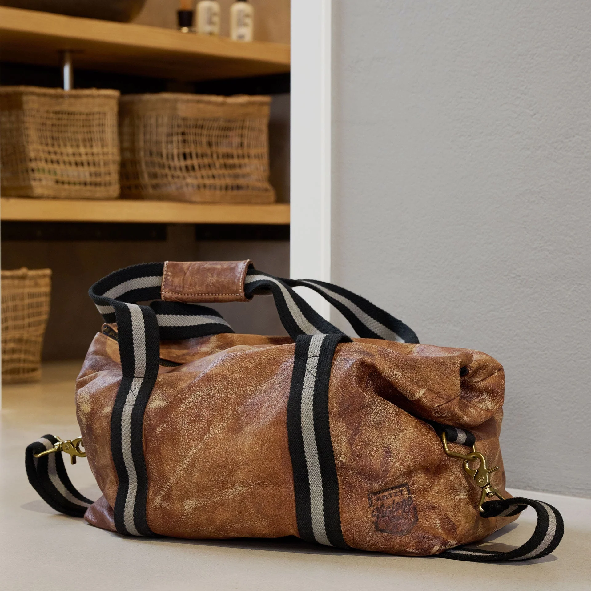 Weekender - Image 3