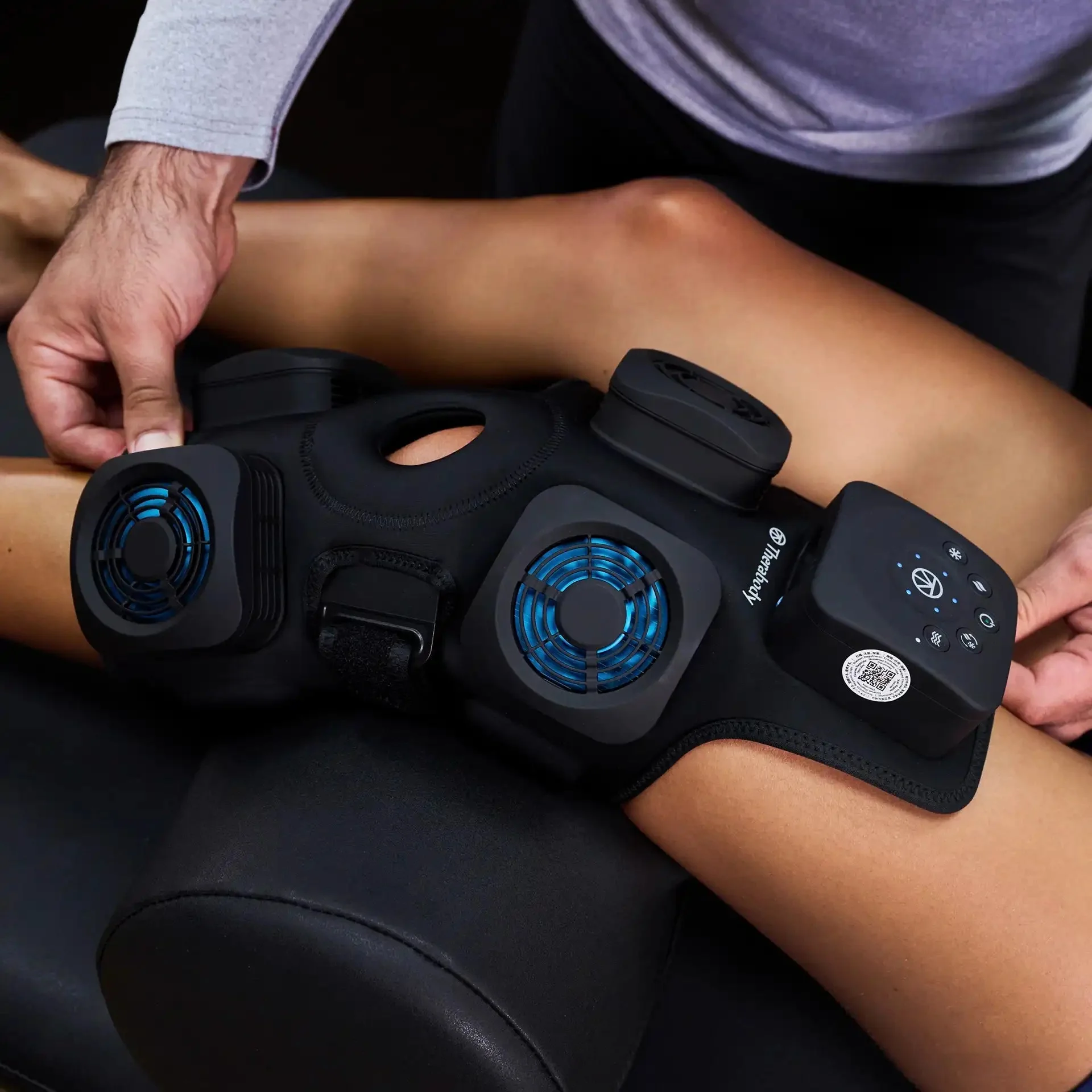 RecoveryTherm Knee Kniemanschette - Image 4