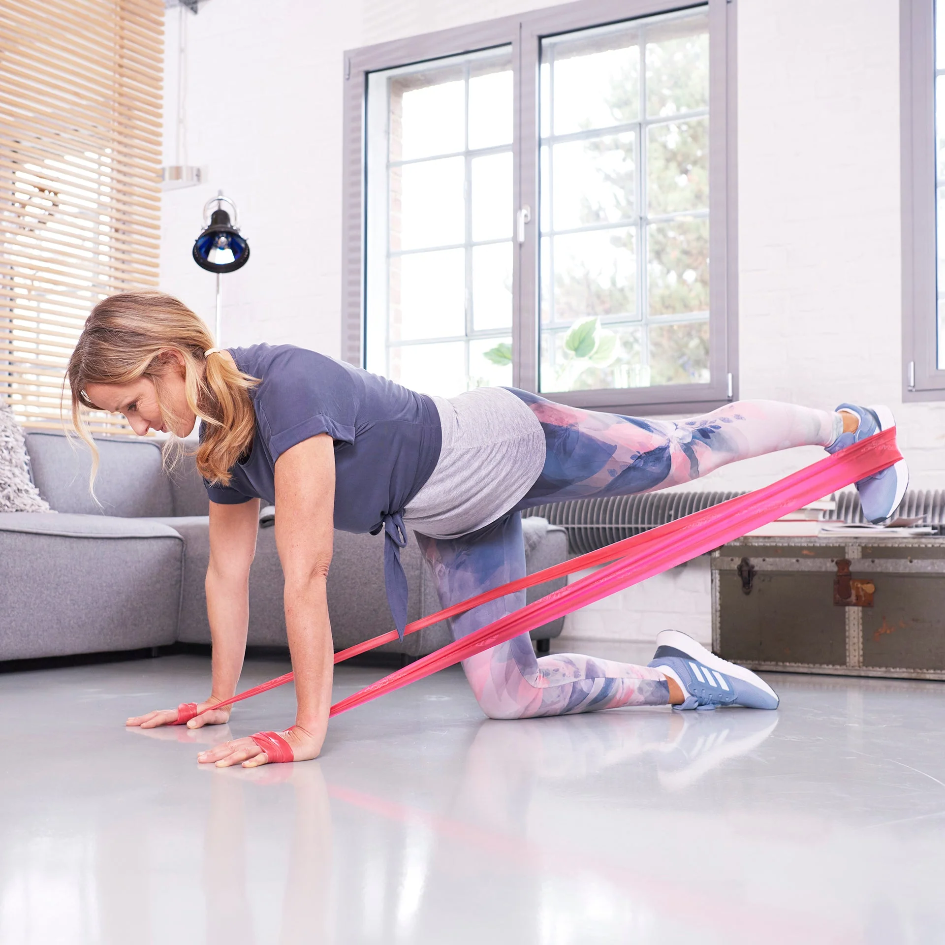 TheraBand Rolle 45,50 m - Image 11